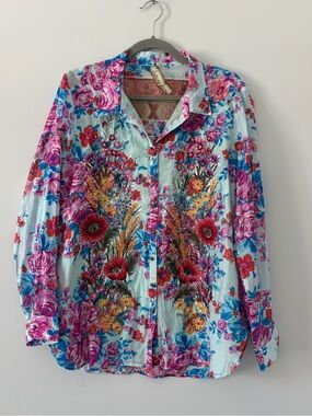 Arrata Silent Journey Floral Embroidered Long Sleeve Button Down Boho Blouse L